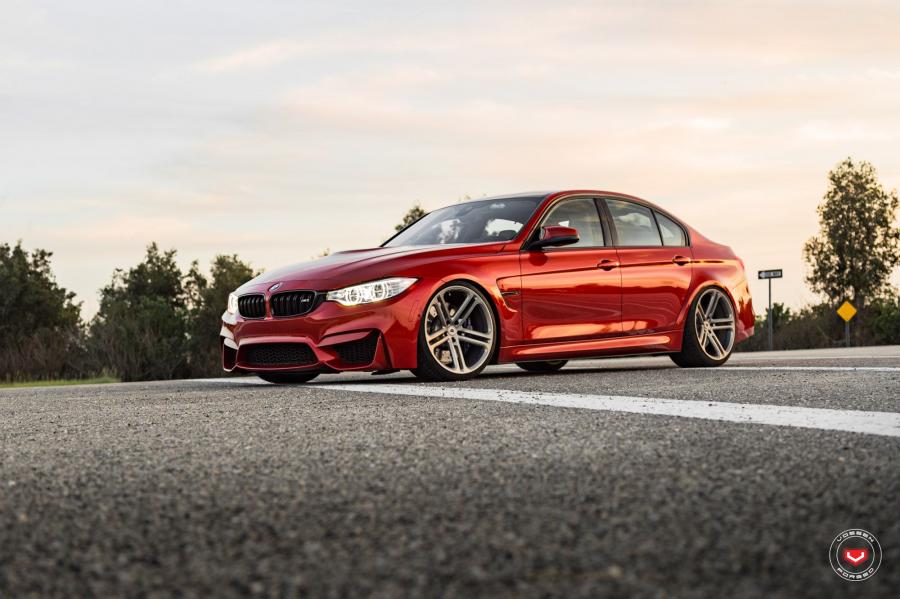  BMW M3 Sedan on Vossen Wheels (CG-203) 2017 года  (фото 4 из 16)